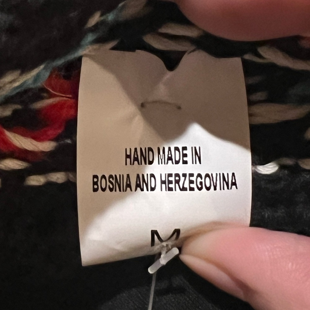 BH CRAFTS Slipper Socks that travel the globe - Buy with Purpose - Picture 5 of 8
